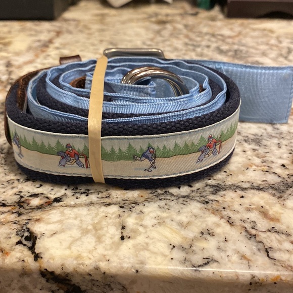 2 Vineyard Vines belts, hockey motif, 32 waist - Picture 7 of 7
